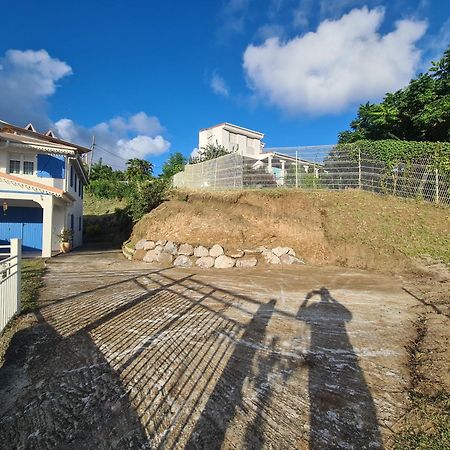 Villa Avec Vue T2 A T5 Duo De La Baie Le Robert Exteriör bild