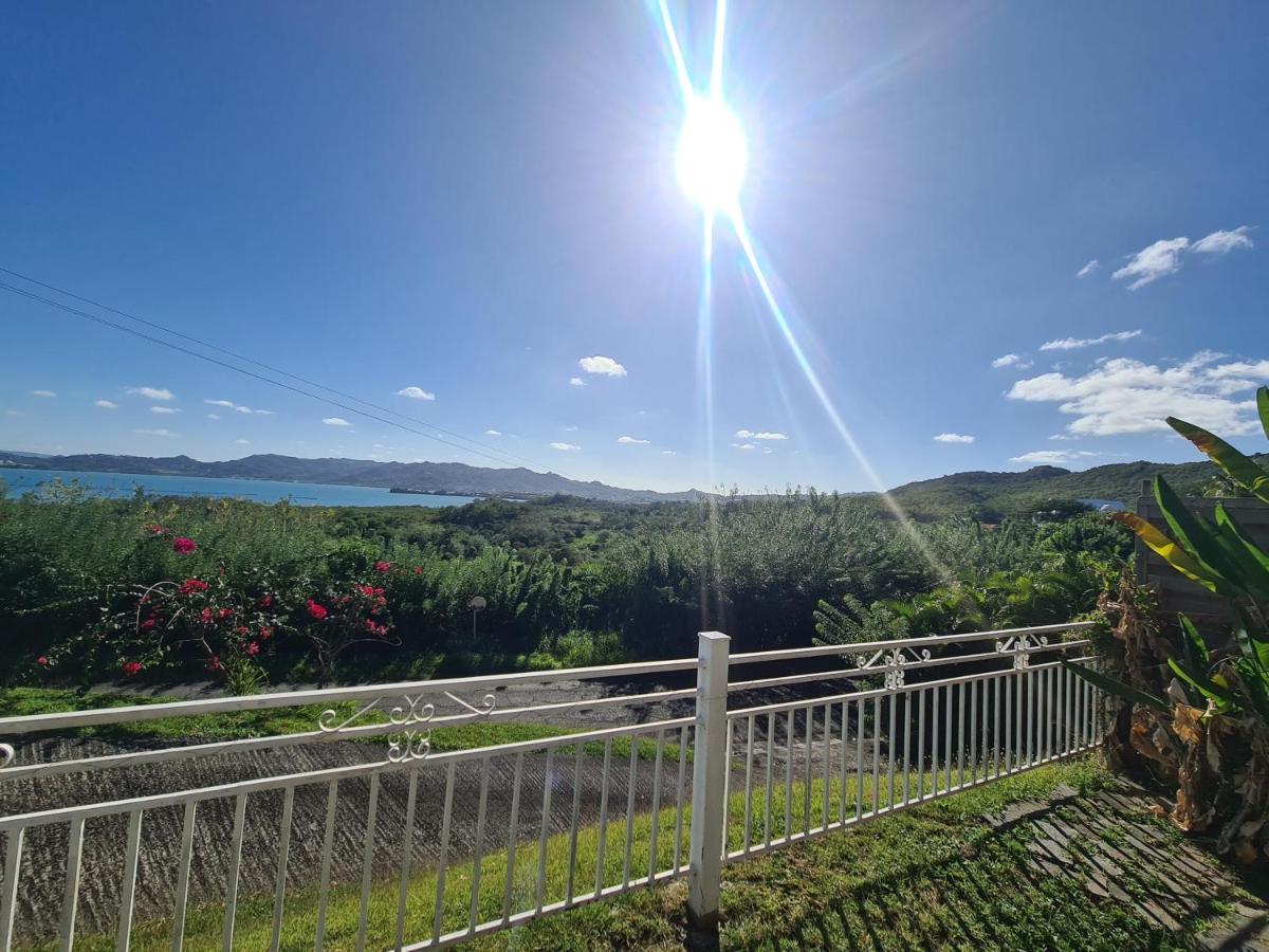 Villa Avec Vue T2 A T5 Duo De La Baie Le Robert Exteriör bild
