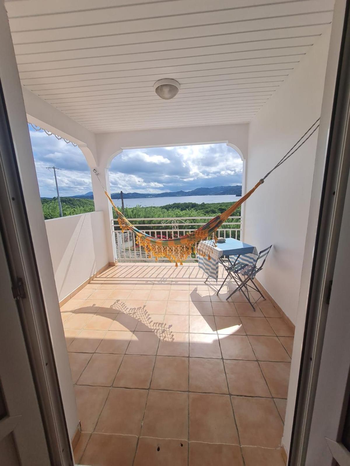 Villa Avec Vue T2 A T5 Duo De La Baie Le Robert Exteriör bild